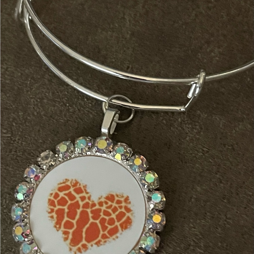 Giraffe bracelet